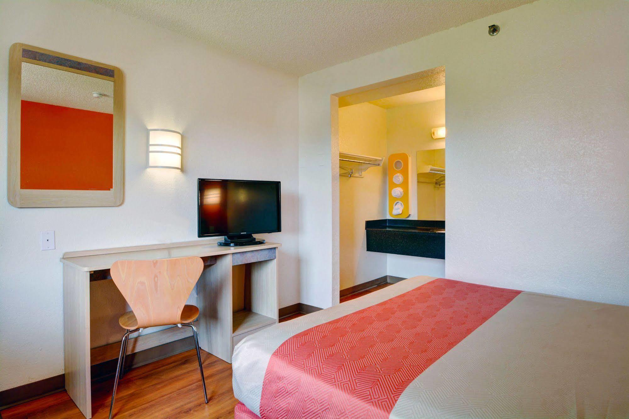 Motel 6-Wethersfield, Ct - Hartford Eksteriør bilde